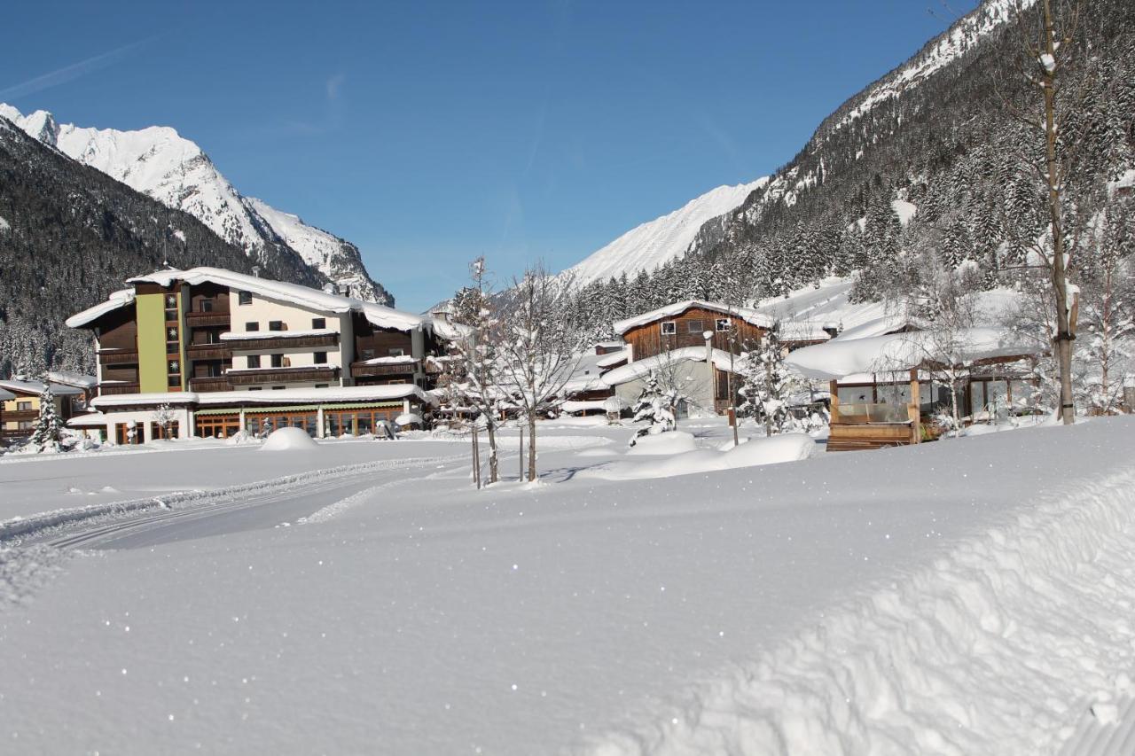 Bio Hotel Stillebach Sankt Leonhard im Pitztal Exterior photo